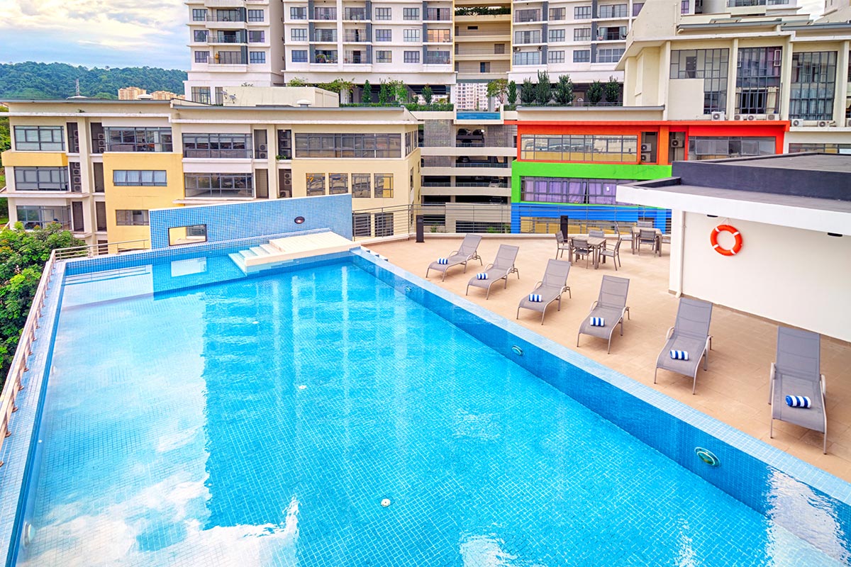 Bespoke Hotel Puchong Swimming Pool